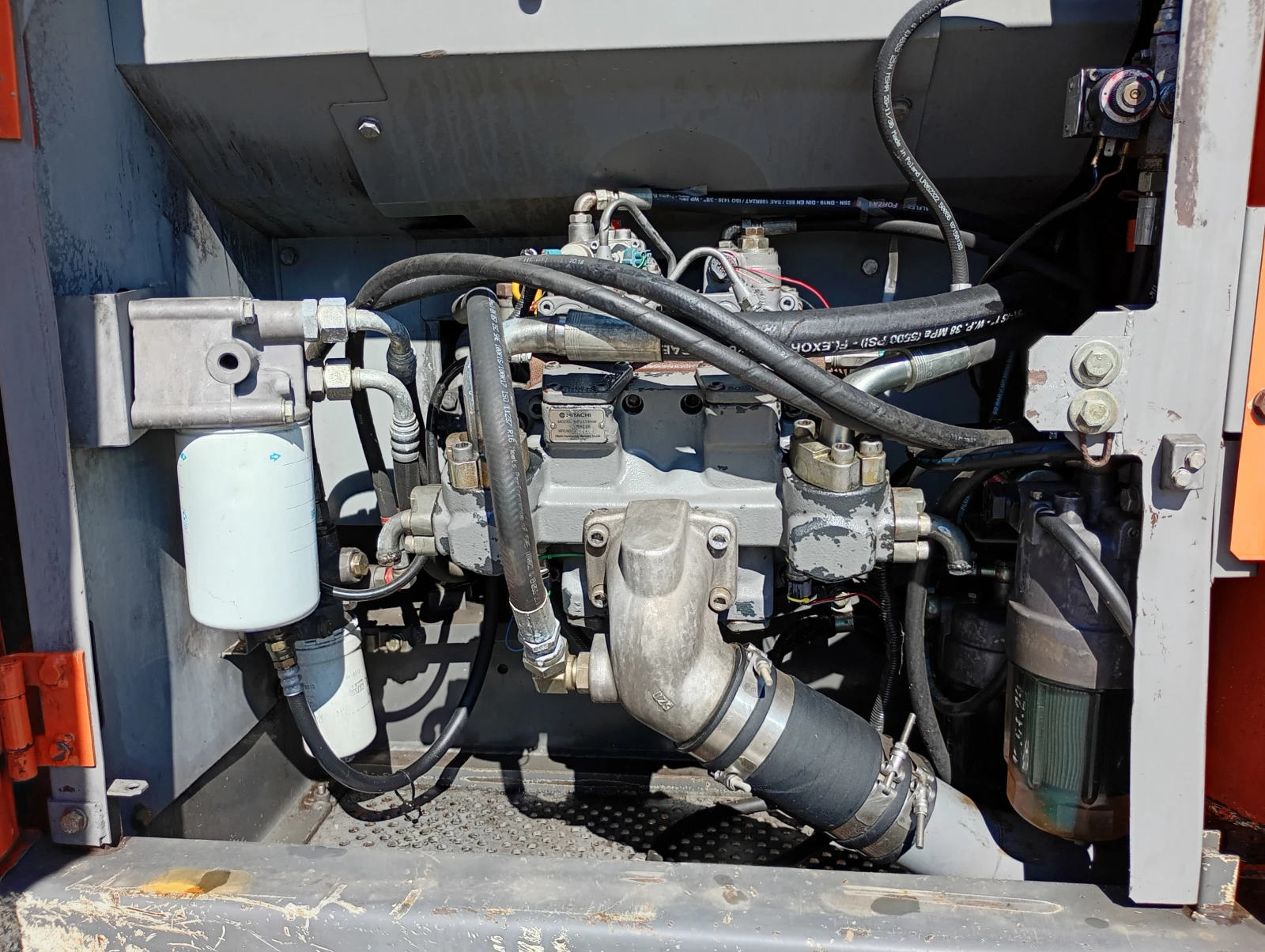  Hitachi ZX240N-3 | Mobile.bg   11