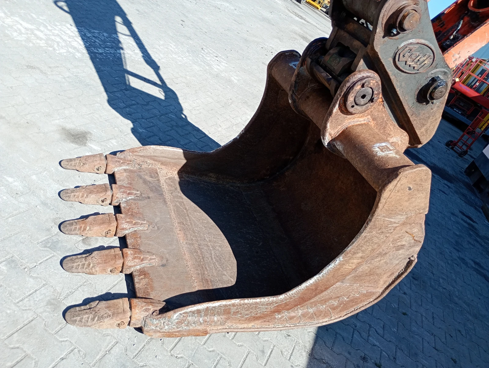  Hitachi ZX240N-3 | Mobile.bg   17