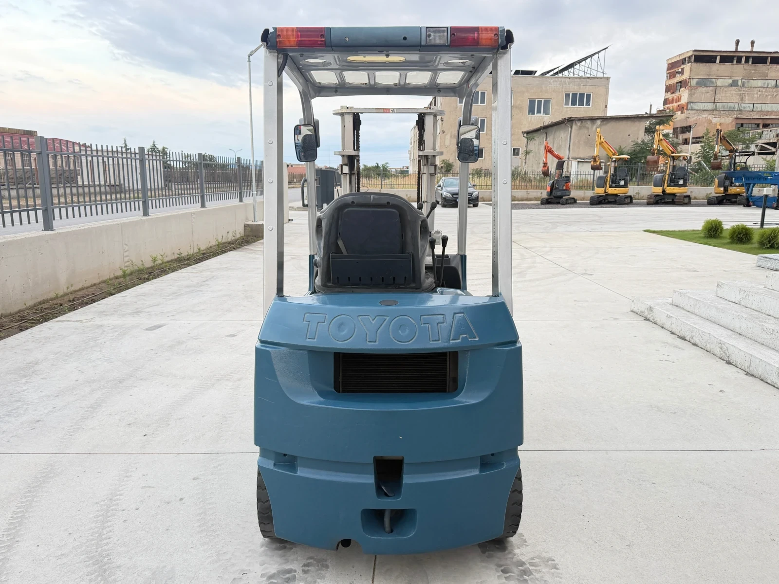 ������� Toyota �������� !!! ��� ���� !!! | Mobile.bg � ����������� 4