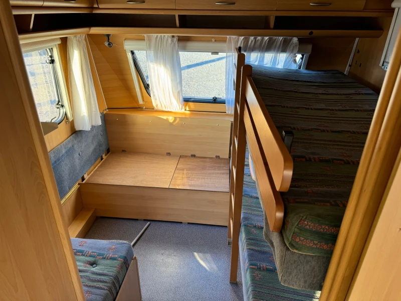 Каравана Dethleffs Camper, снимка 16 - Каравани и кемпери - 47907931