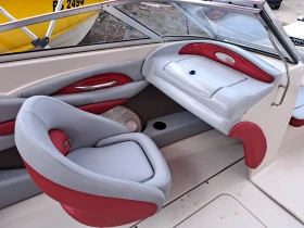 Моторна яхта Larson 210 LXI  67 мото часа, снимка 9