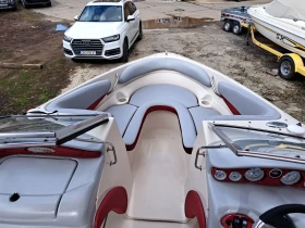 Моторна яхта Larson 210 LXI  67 мото часа, снимка 5