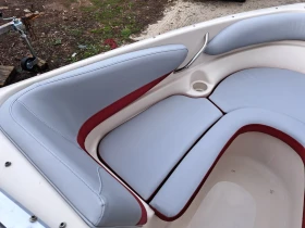 Моторна яхта Larson 210 LXI  67 мото часа, снимка 7