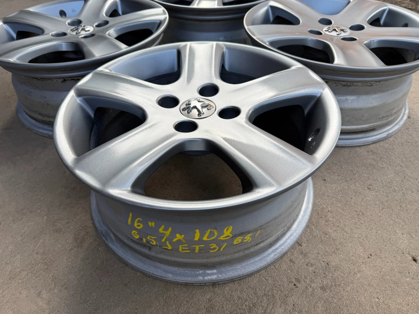 ������ | Mobile.bg � ����������� 8