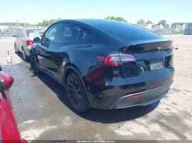 Tesla Model Y LONG RANGE DUAL MOTOR ALL-WHEEL DRIVE, снимка 3