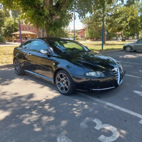 Alfa Romeo Gt 1.9JTDm Blackline, снимка 2