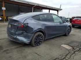 Tesla Model Y DUAL MOTOR LONG RANGE AWD ТЕРМОПОМПА, снимка 3