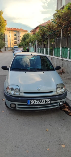  Renault Clio