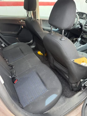 Peugeot 208 1.6 ehdi - 5799 лв. / 2964.98 € - 22008042 8