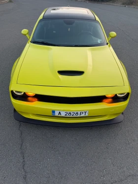 Dodge Challenger        R/T Scat Pack 6.4 HEMI V8