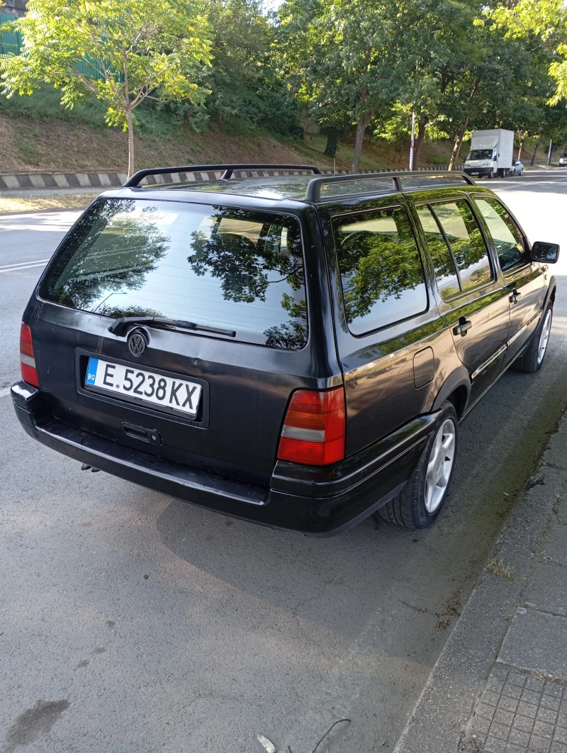 VW Golf 1.9TDI, снимка 5 - Автомобили и джипове - 47276623