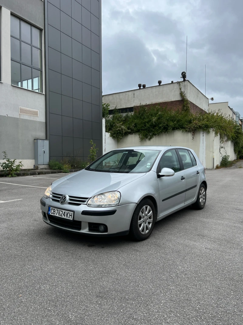 VW Golf, снимка 1 - Автомобили и джипове - 47458205