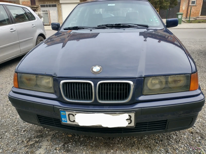 BMW 318, снимка 1 - Автомобили и джипове - 47932449