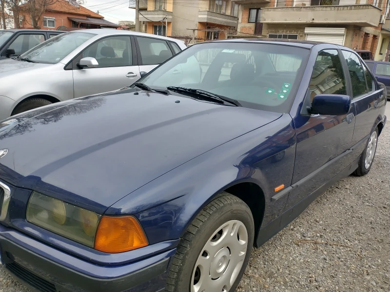 BMW 318, снимка 3 - Автомобили и джипове - 47932449