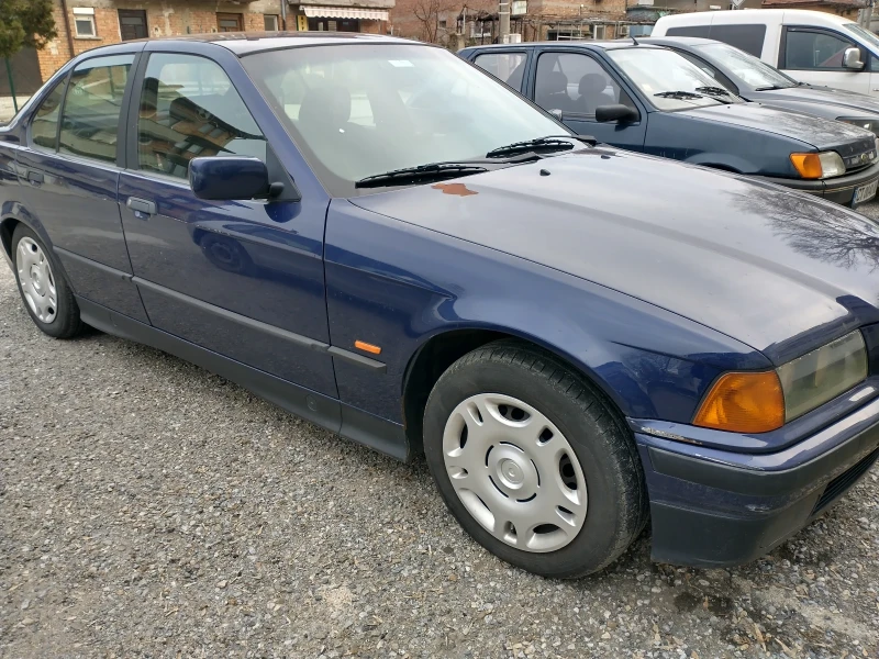 BMW 318, снимка 2 - Автомобили и джипове - 47932449