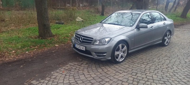 Mercedes-Benz C 220 CDI AMG, снимка 2 - Автомобили и джипове - 48241885