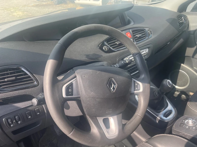 Renault Grand scenic 1.6 dci R9M A4, снимка 4 - Автомобили и джипове - 51135740