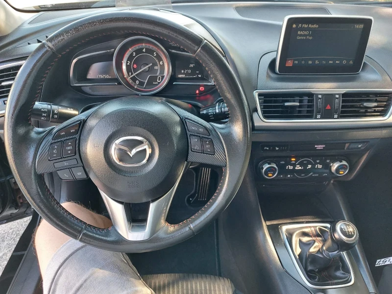 Mazda 3 2.2, Skyaktiv, 6ск, снимка 13 - Автомобили и джипове - 51358398