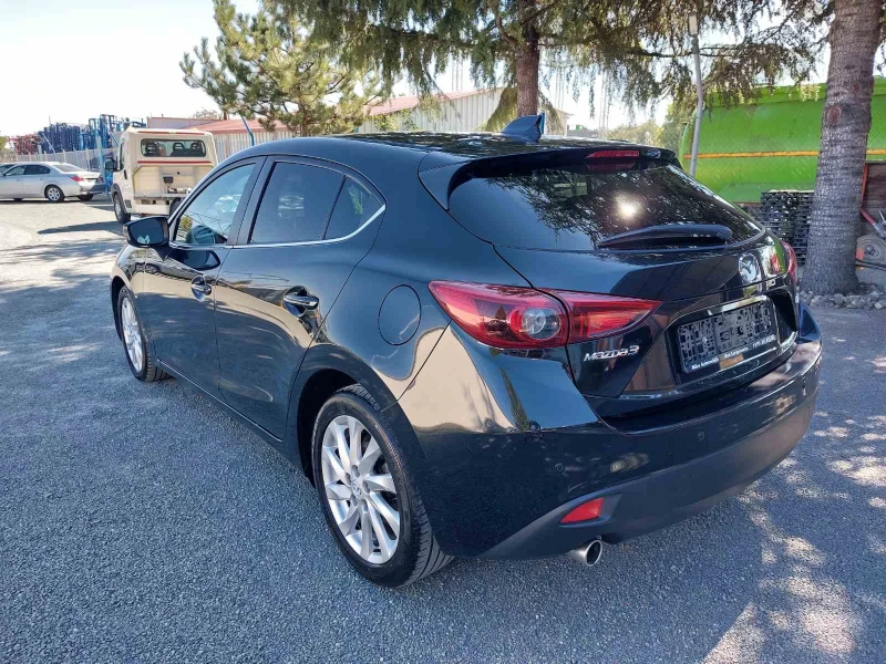 Mazda 3 2.2, Skyaktiv, 6ск, снимка 7 - Автомобили и джипове - 51358398