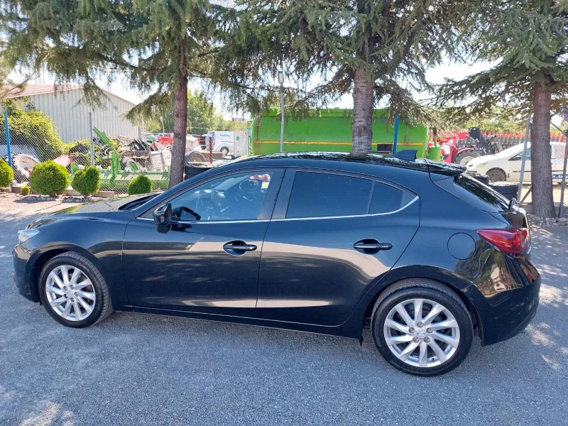 Mazda 3 2.2, Skyaktiv, 6ск, снимка 16 - Автомобили и джипове - 51358398