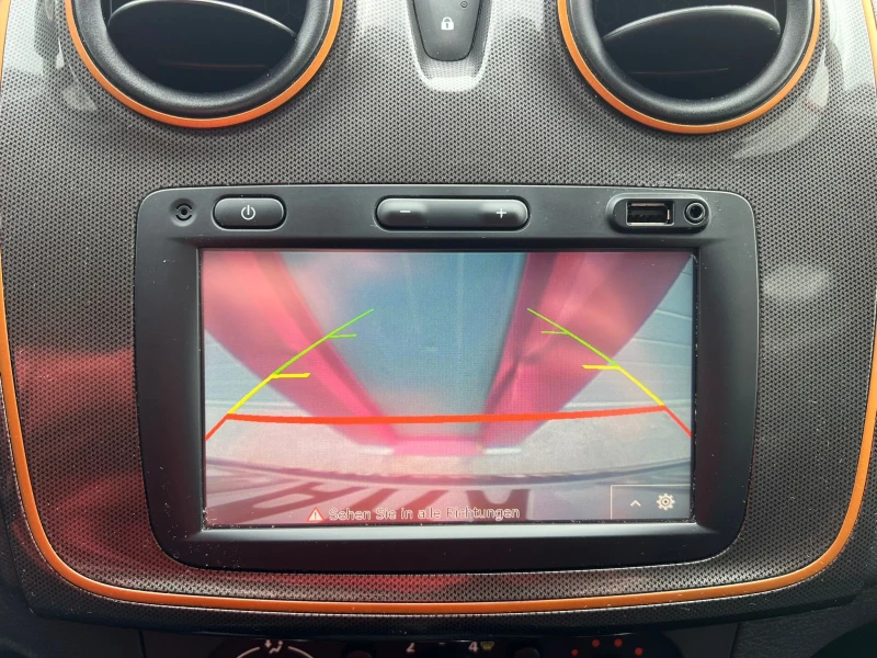 Dacia Sandero 0.9TCE STEP WAY NAVI KAMERA KLIMATIK EVRO 6B , снимка 17 - Автомобили и джипове - 51533345