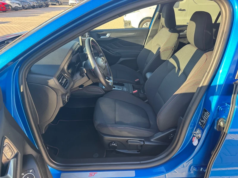 Ford Focus ST-LINE AVTOMAT FULL, снимка 10 - Автомобили и джипове - 52448222