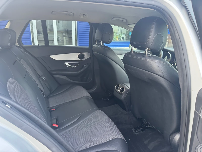 Mercedes-Benz C 220 AMG 4х4, снимка 13 - Автомобили и джипове - 52554990