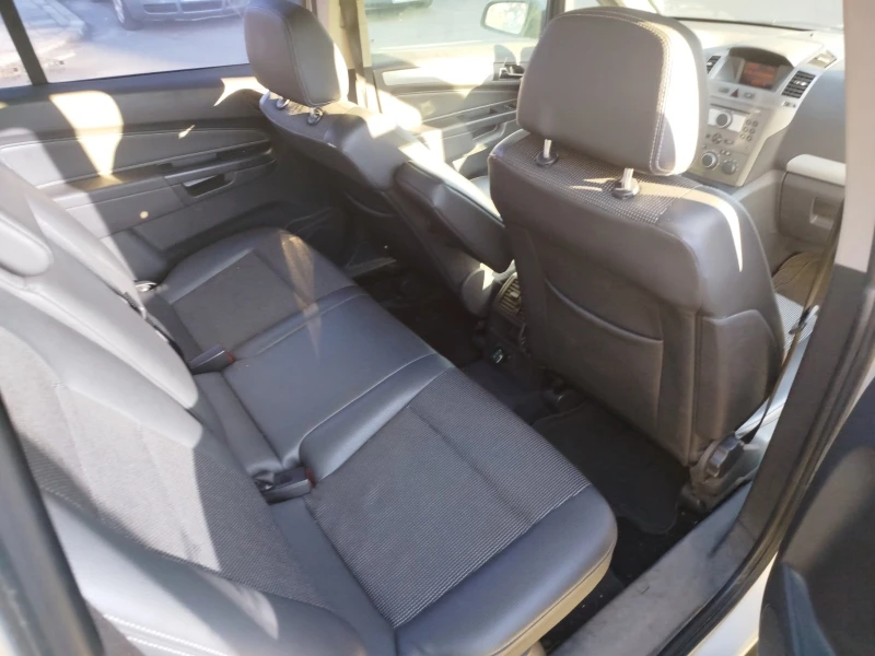 Opel Zafira, снимка 9 - Автомобили и джипове - 52908320