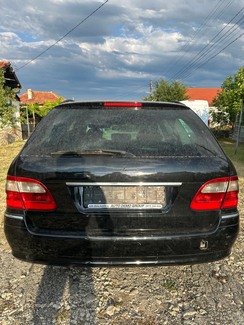 Mercedes-Benz E 270 177 к.с. Автоматик, снимка 7 - Автомобили и джипове - 53225957