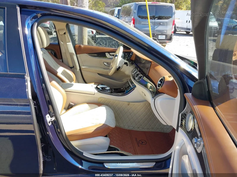 Mercedes-Benz E 450 AMG* DESIGNO* Burmester* 4Matic* УНИКАТ, снимка 7 - Автомобили и джипове - 53443406