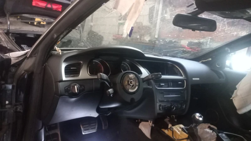 Audi A5 Avtomat , снимка 5 - Автомобили и джипове - 53490233