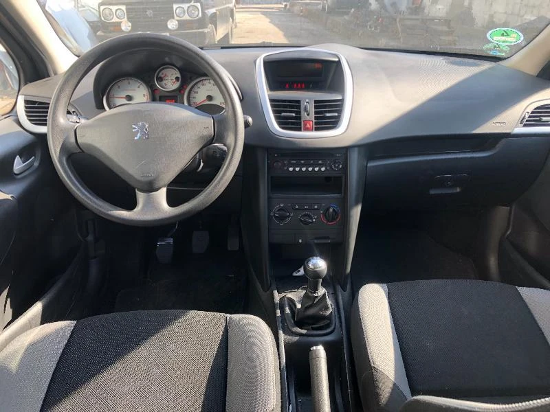 Peugeot 207 1.4HDI 68кс. / 1.6hdi 90/109, снимка 7 - Автомобили и джипове - 28081671