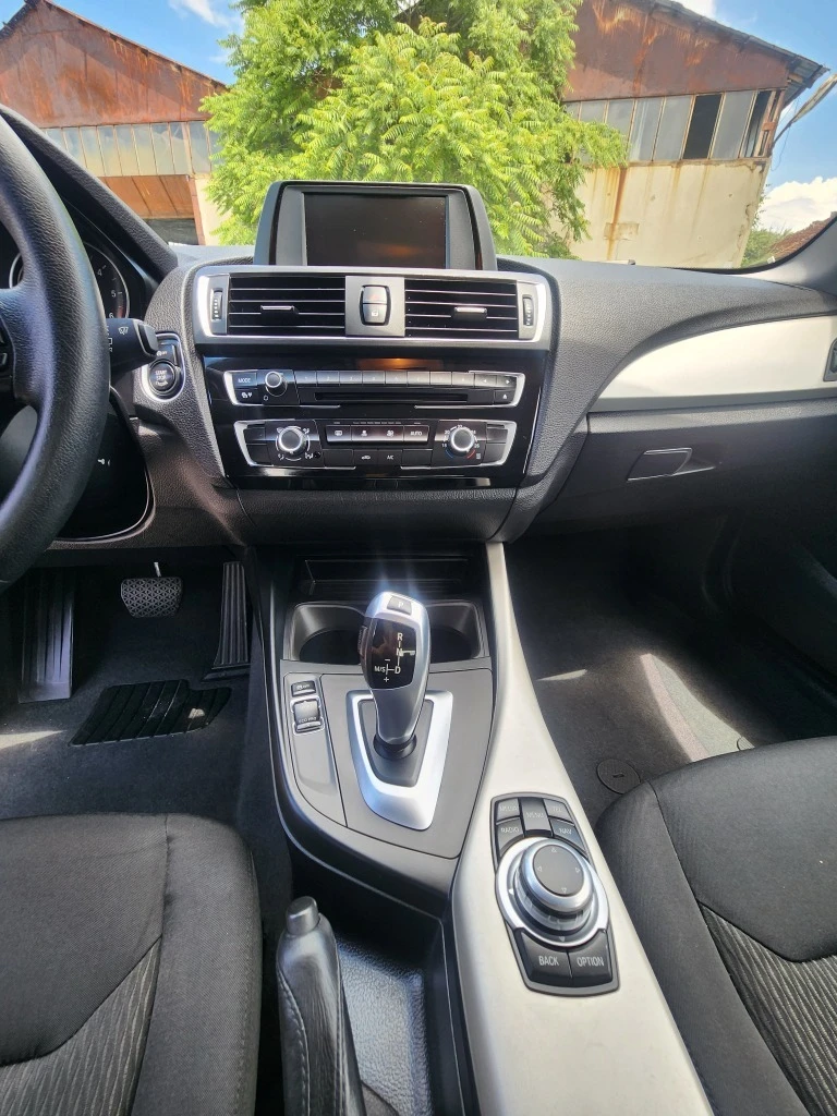 BMW 116 Facelift* EURO6* , снимка 14 - Автомобили и джипове - 54859123