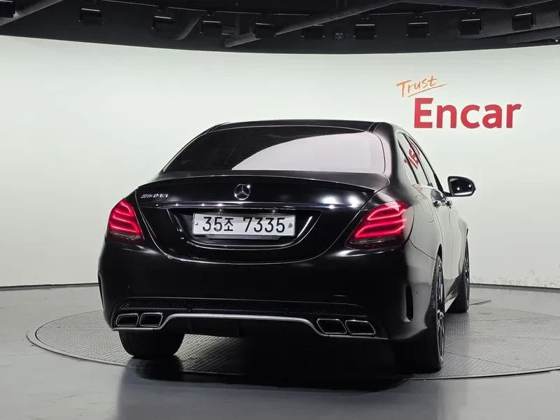 Mercedes-Benz C 220 D Avantgarde, снимка 4 - Автомобили и джипове - 55703550