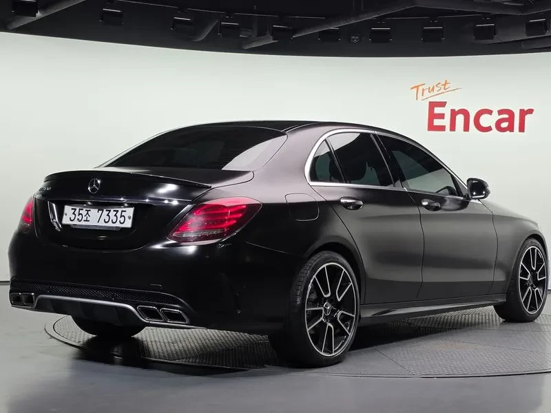 Mercedes-Benz C 220 D Avantgarde, снимка 2 - Автомобили и джипове - 55703550