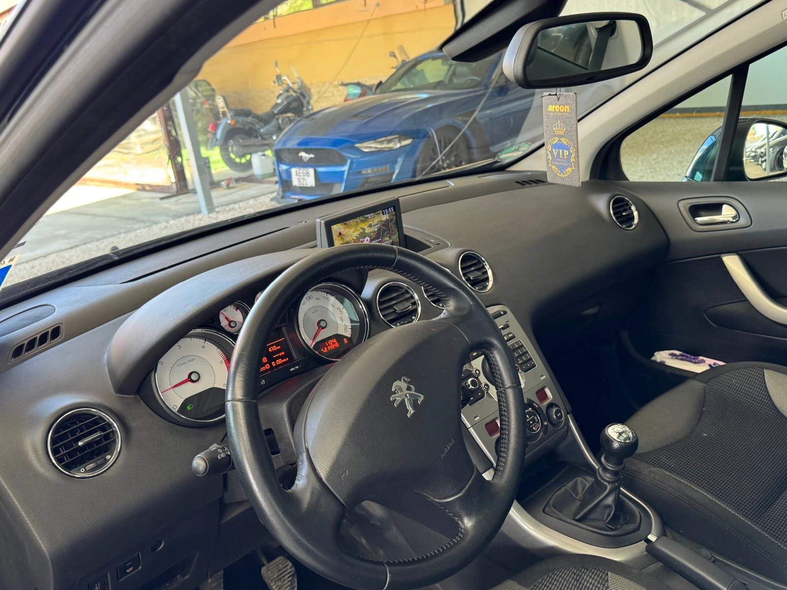 Peugeot 308  - изображение 10
