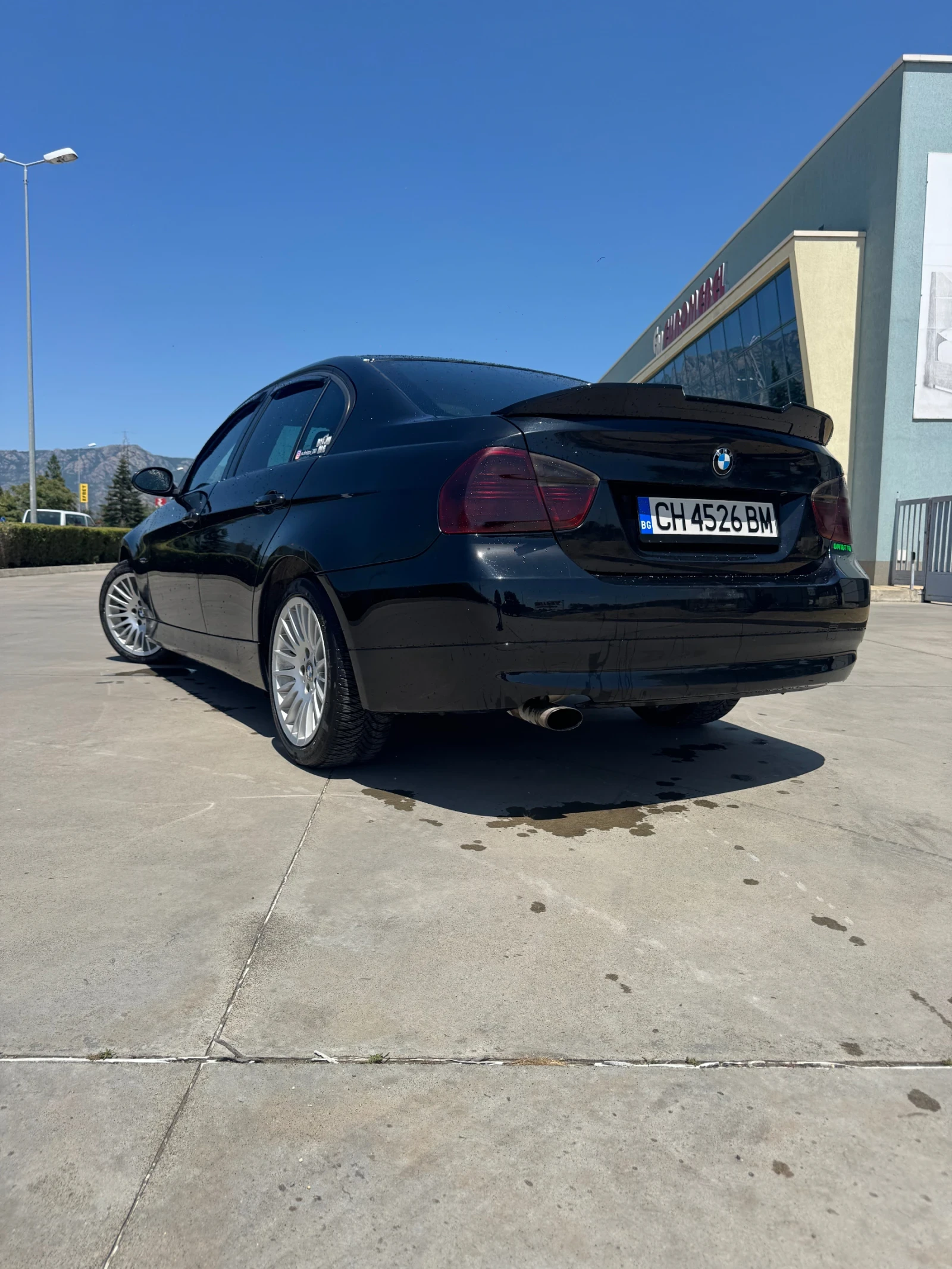 BMW 320 2000 - изображение 2