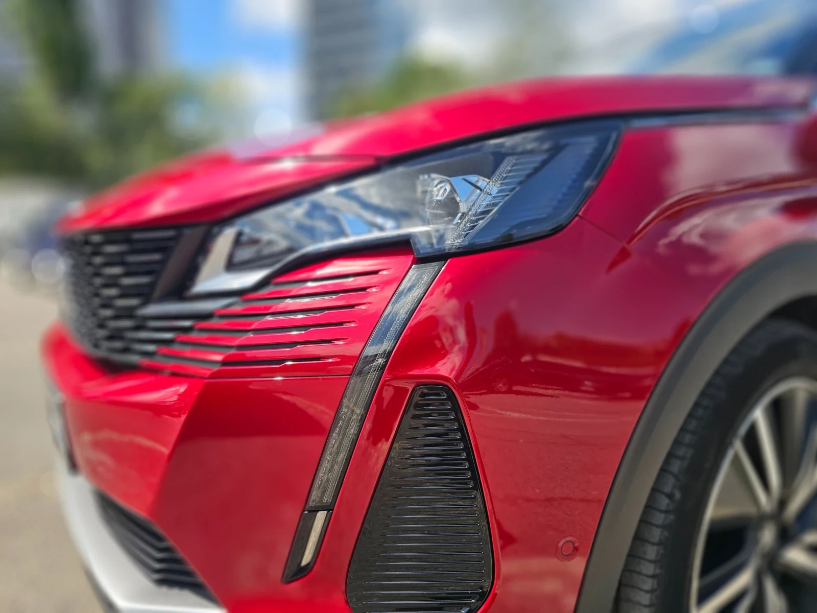 Peugeot 3008 1.2 GT EAT8 131 - изображение 2