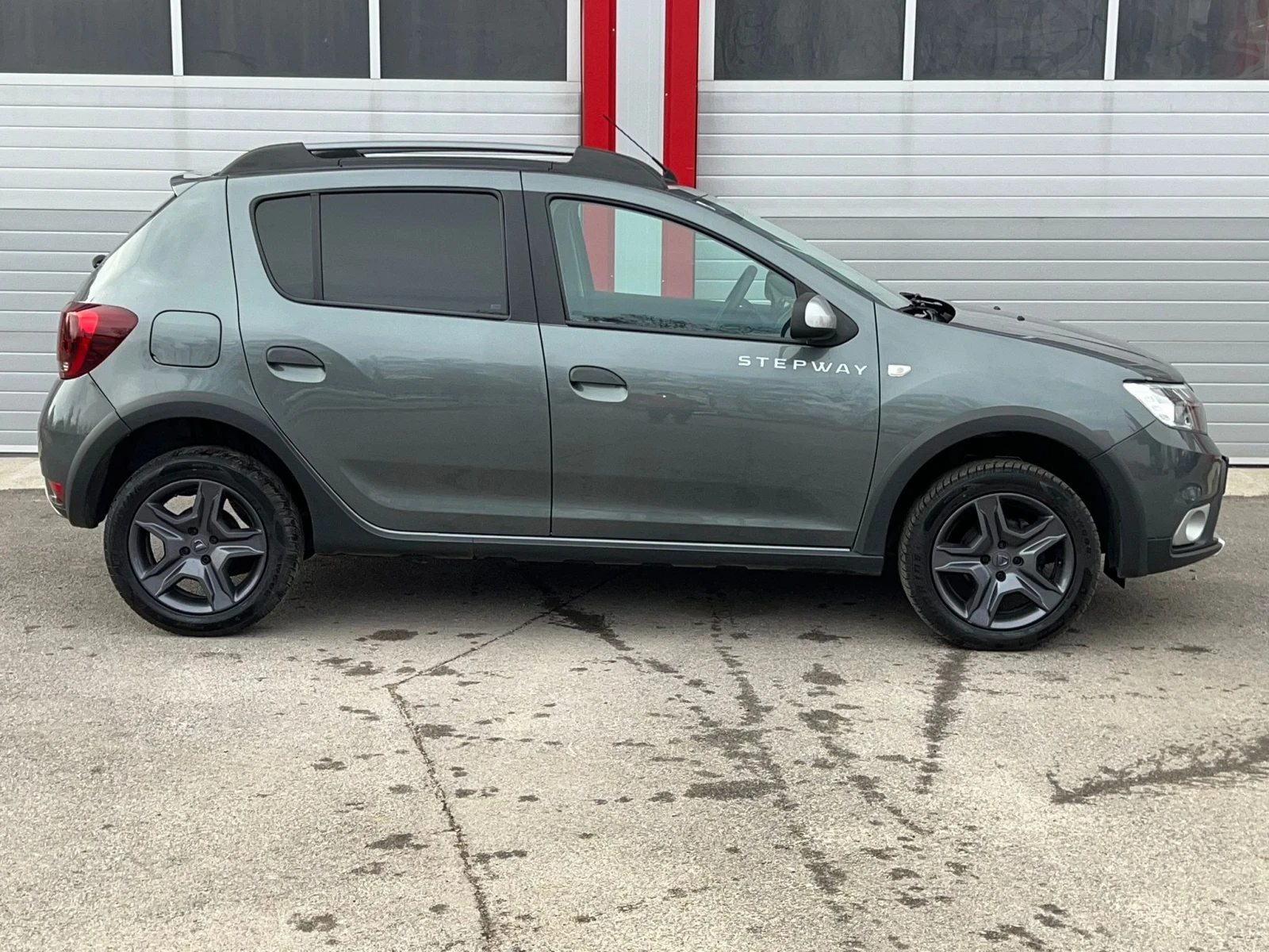 Dacia Sandero 0.9TCE STEP WAY NAVI KAMERA KLIMATIK EVRO 6B  - изображение 7