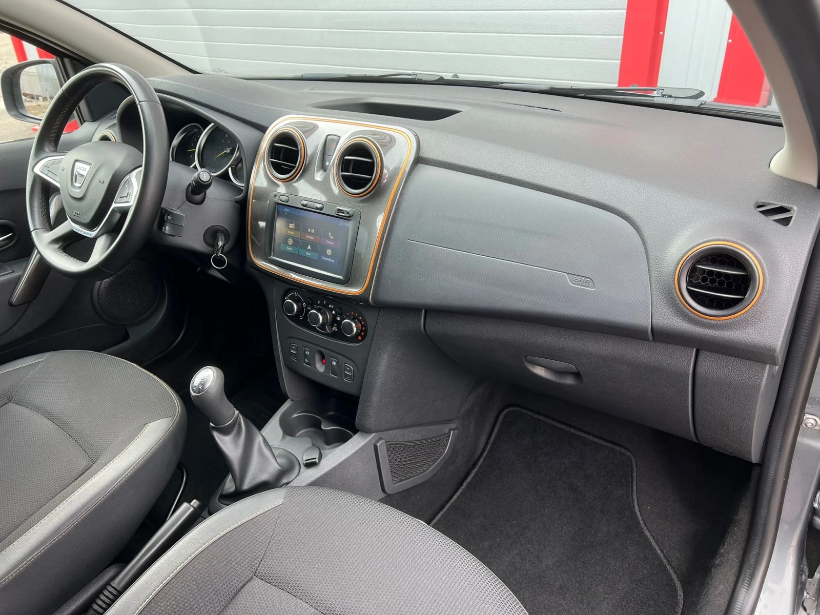 Dacia Sandero 0.9TCE STEP WAY NAVI KAMERA KLIMATIK EVRO 6B  | Mobile.bg   15