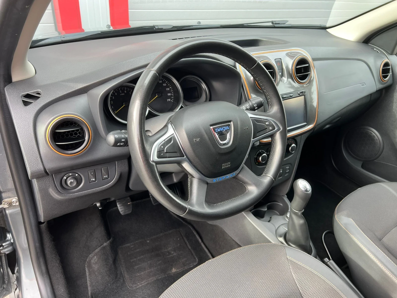 Dacia Sandero 0.9TCE STEP WAY NAVI KAMERA KLIMATIK EVRO 6B  | Mobile.bg   13