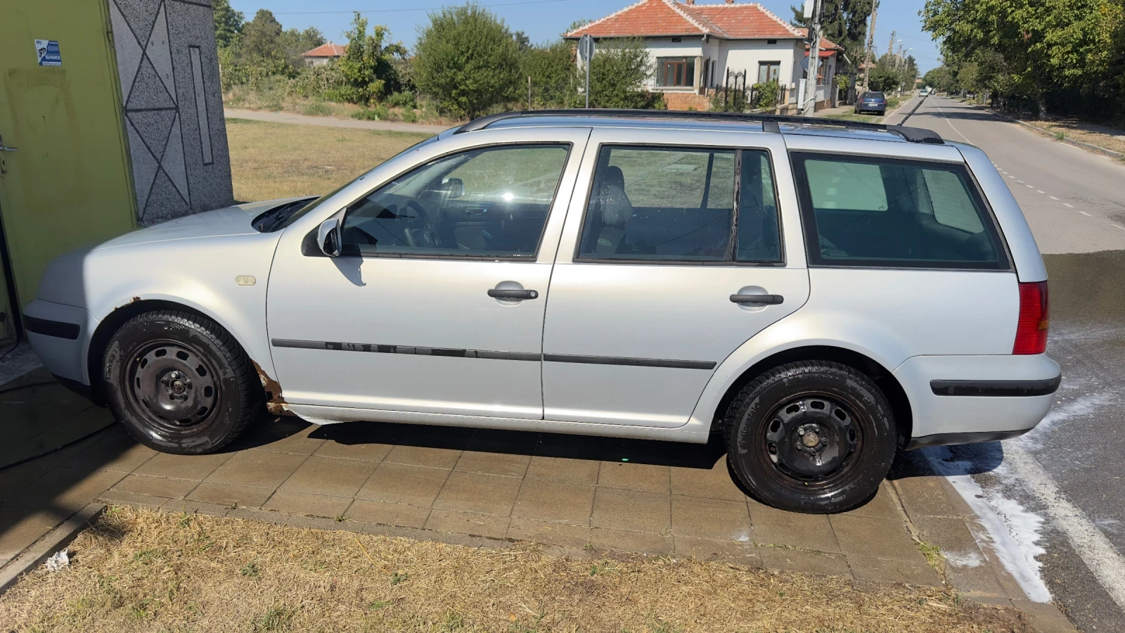 VW Golf Variant  SDI  - изображение 3