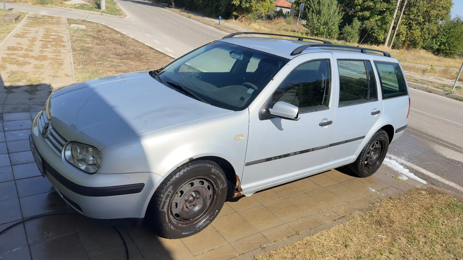 VW Golf Variant  SDI  - изображение 2