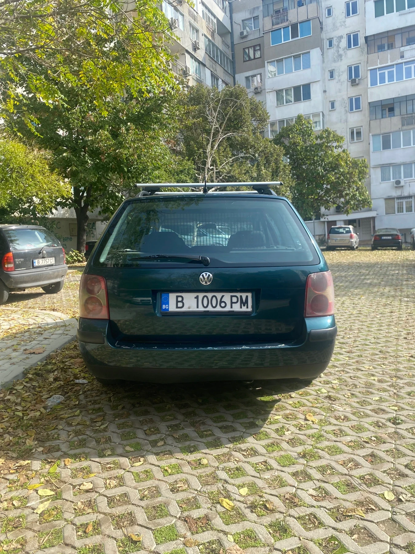 VW Passat 1.9TDI 131 комби - изображение 4