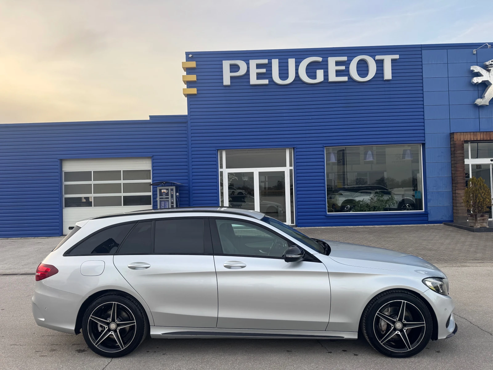 Mercedes-Benz C 220 AMG 44 | Mobile.bg   6