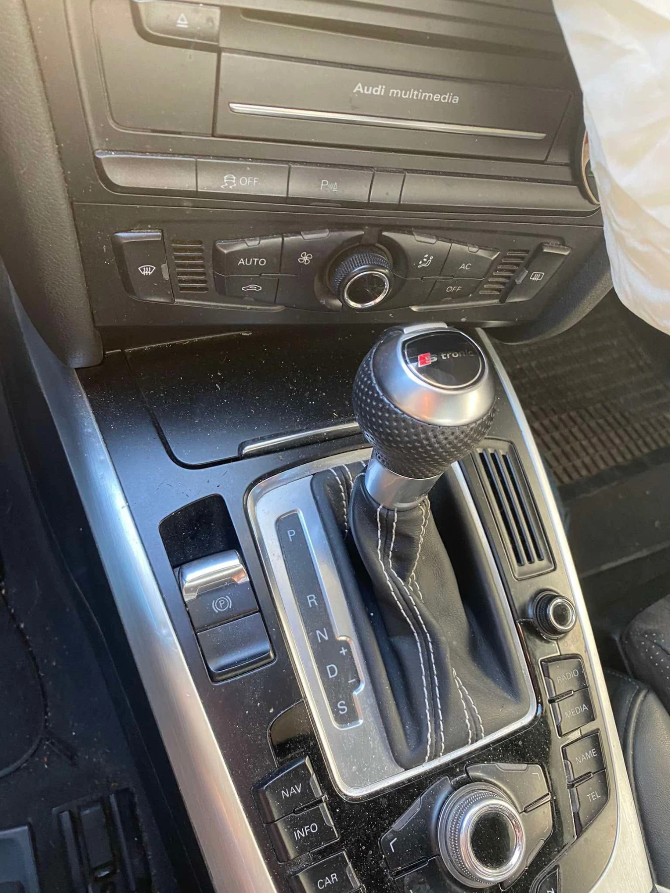 Audi A5 Avtomat , снимка 4 - Автомобили и джипове - 53490233