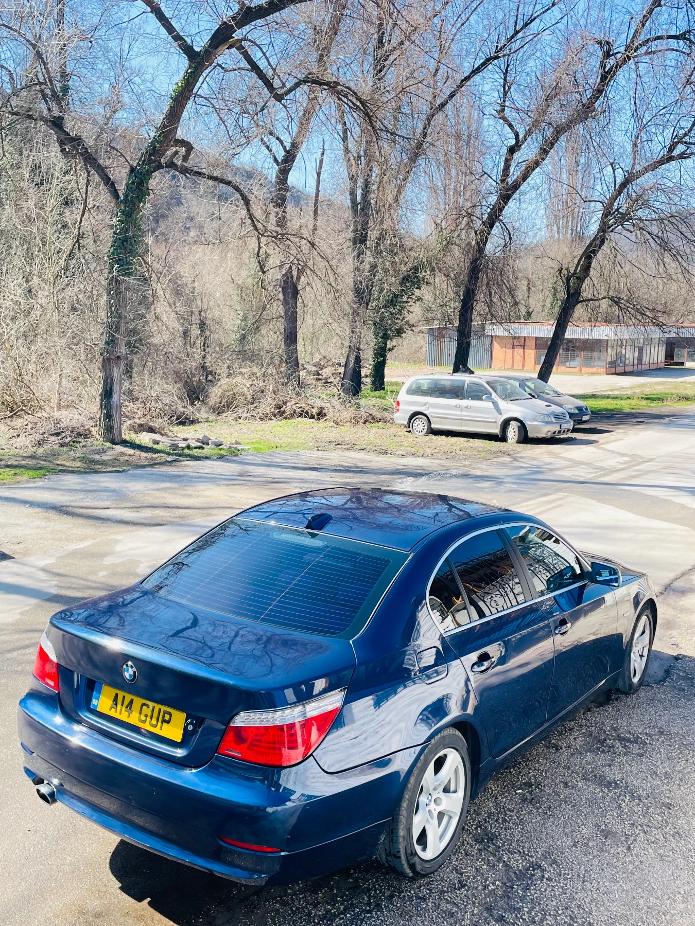 BMW 520 2.0, снимка 2 - Автомобили и джипове - 53821669