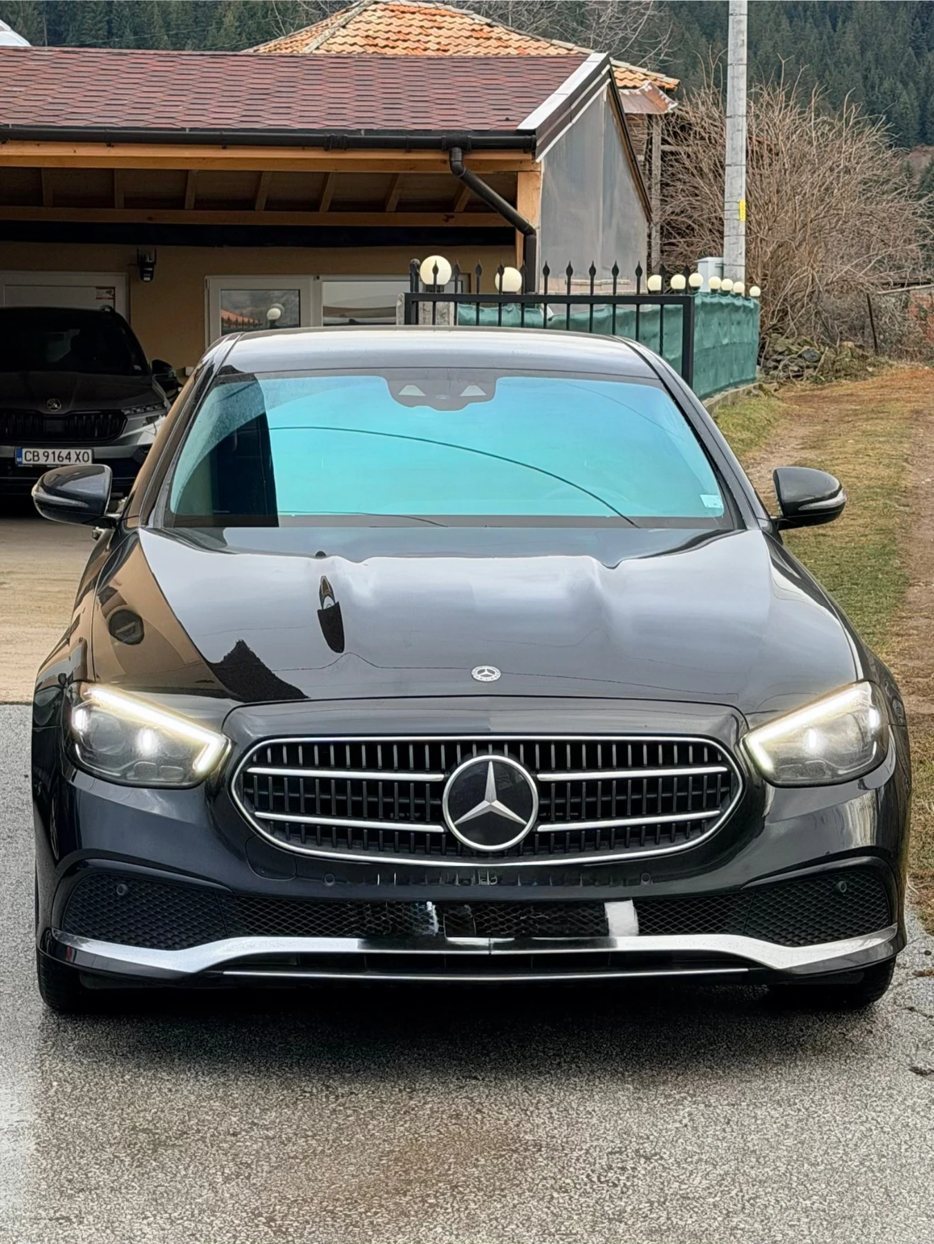 Mercedes-Benz E 300 E
