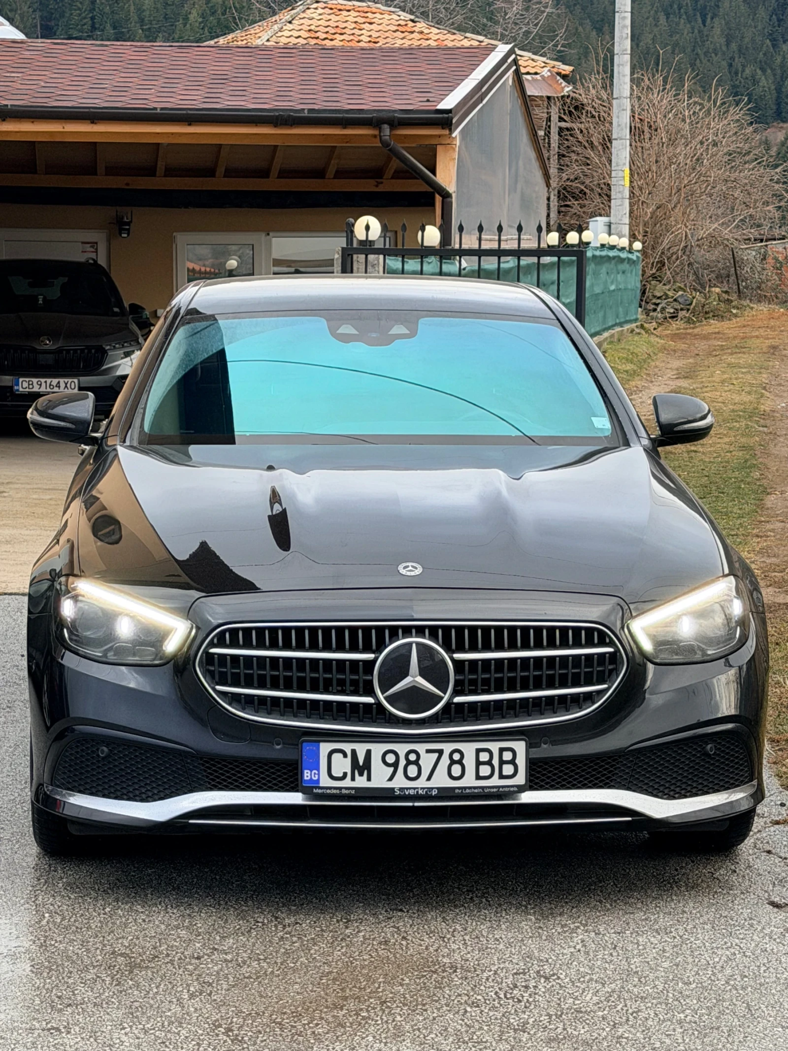 Mercedes-Benz E 300 E