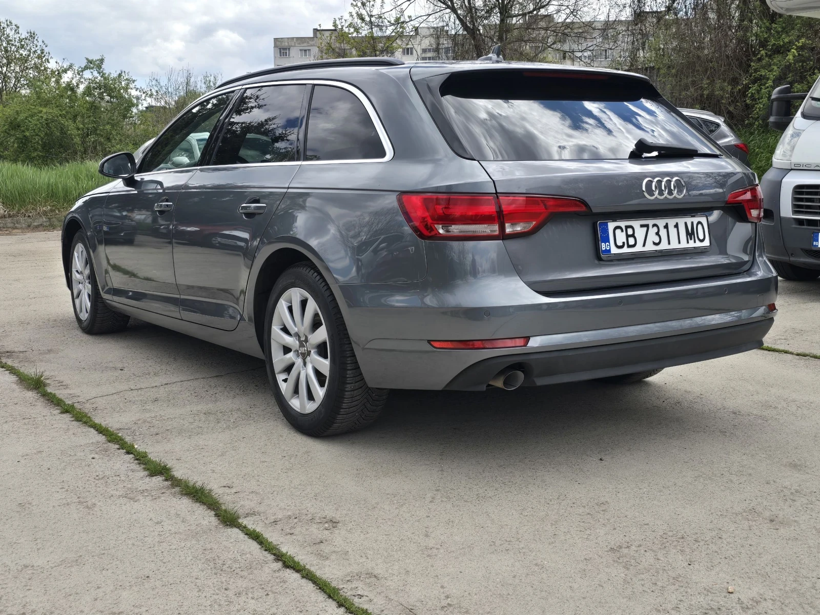 Audi A4 2.0TDI 150ks, снимка 5 - Автомобили и джипове - 54353245